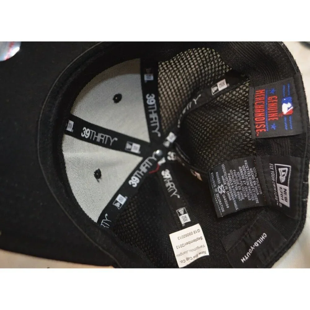 CHILD - YOUTH CHICAGO CUBS BLACK NEW ERA TEAM STRETCH FIT BASEBALL CAP